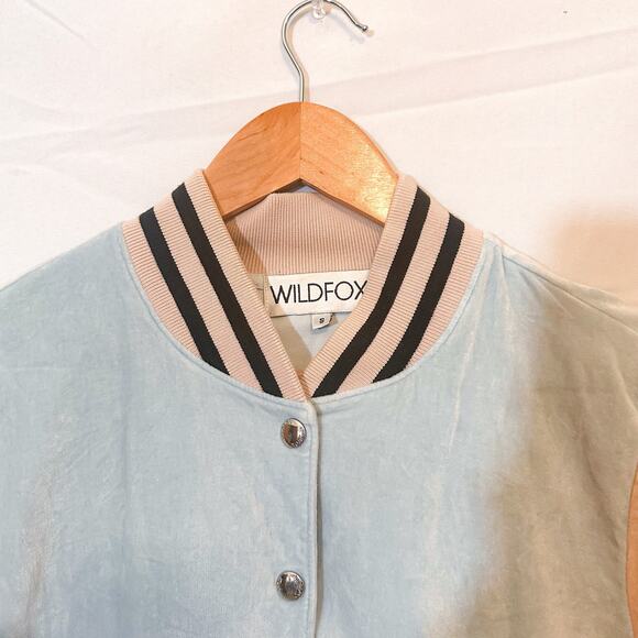 3 FOR $50! 🎁 WILDFOX Vintage Blase Pastel Pink Blue Velour Varsity Jacket - Picture 4 of 9